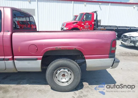 1999 Dodge Ram 1500 St from USA, damaged, VIN 3B7HC13Y1XM515856